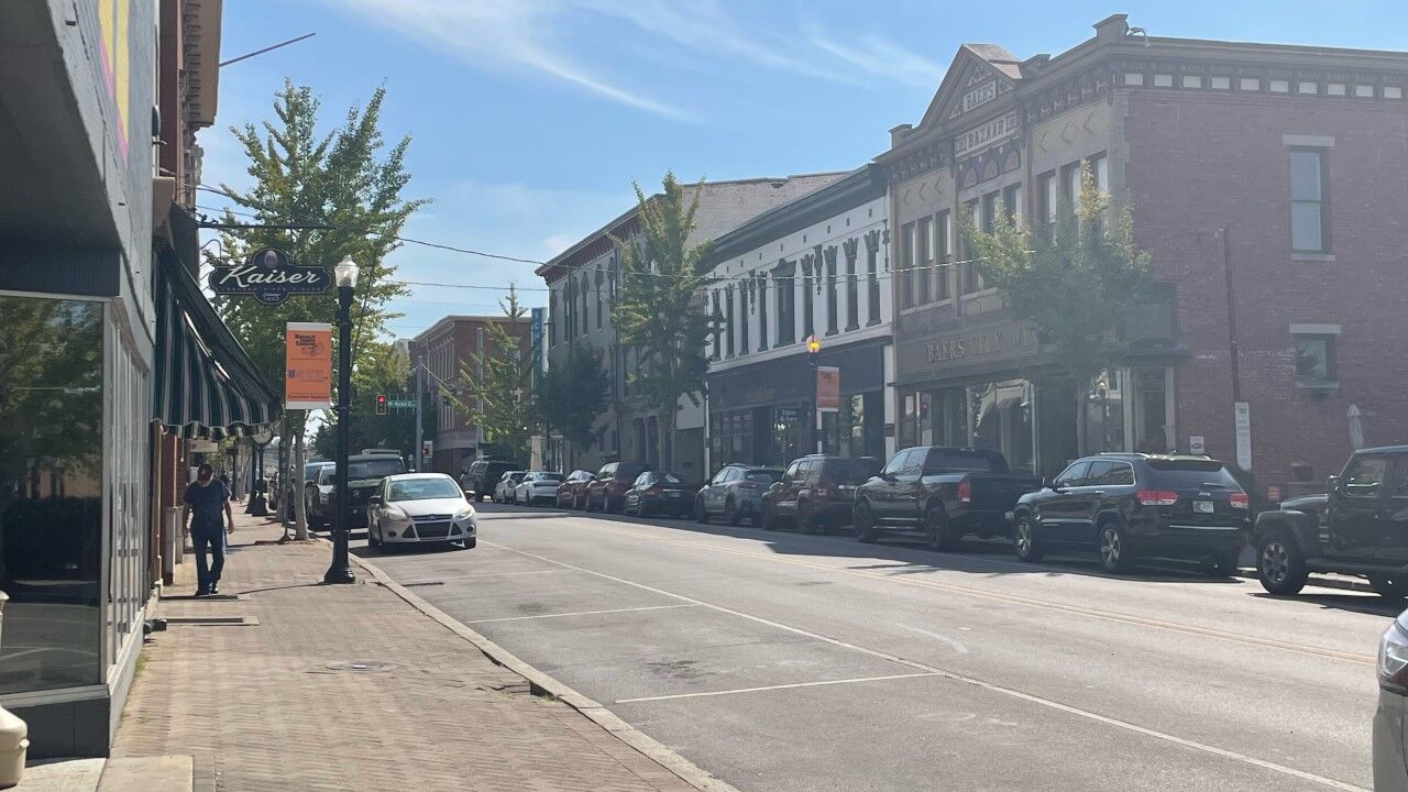 Downtown New Albany could soon see designated outdoor zone for drinking adult beverages